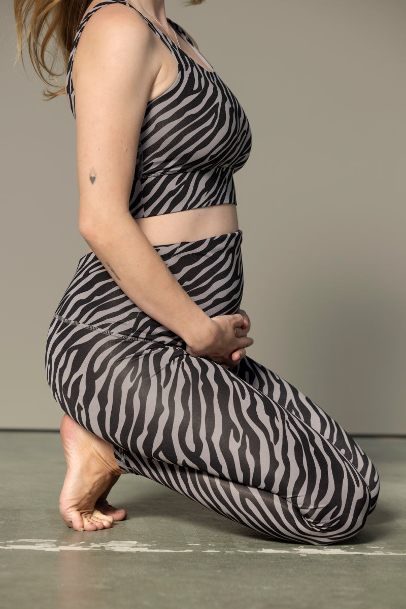 Maternity Leggings Zebra Stone | Hey Honey Yoga & Active Wear