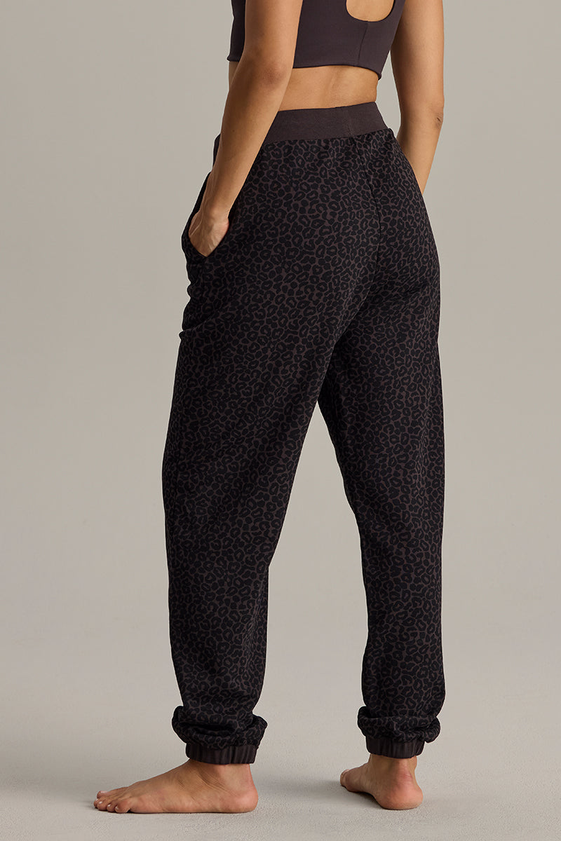 Cuff Sweat Pants Leo Dark Brown | Hey Honey & Active Wear
