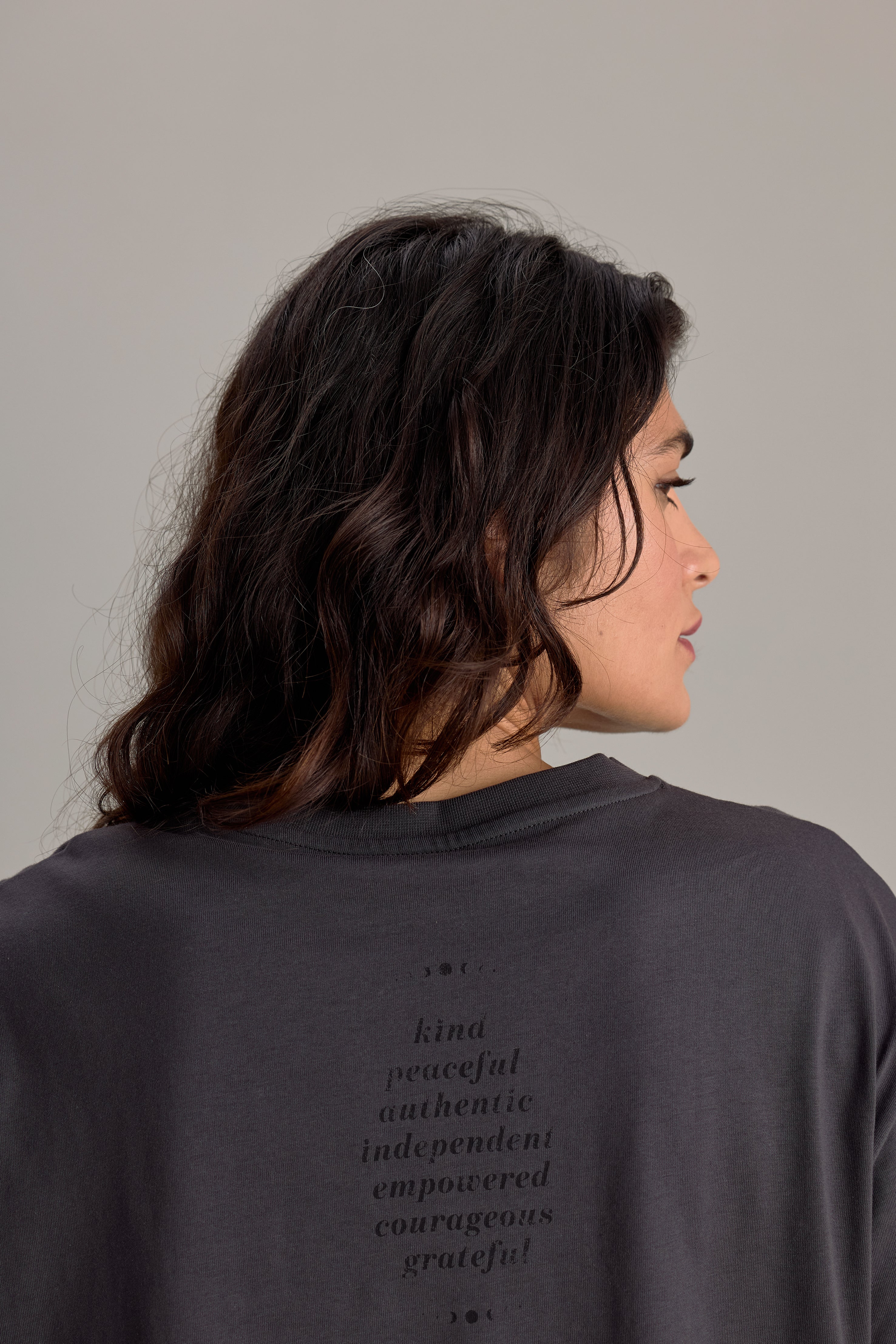T-Shirt Kind Dark Grey | Hey Honey & Active Wear