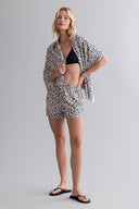 Big Scarf Mono Leo Oatmeal | Hey Honey & Active Wear