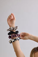 Scrunchie DAY AND NIGHT Black | Hey Honey & Active Wear