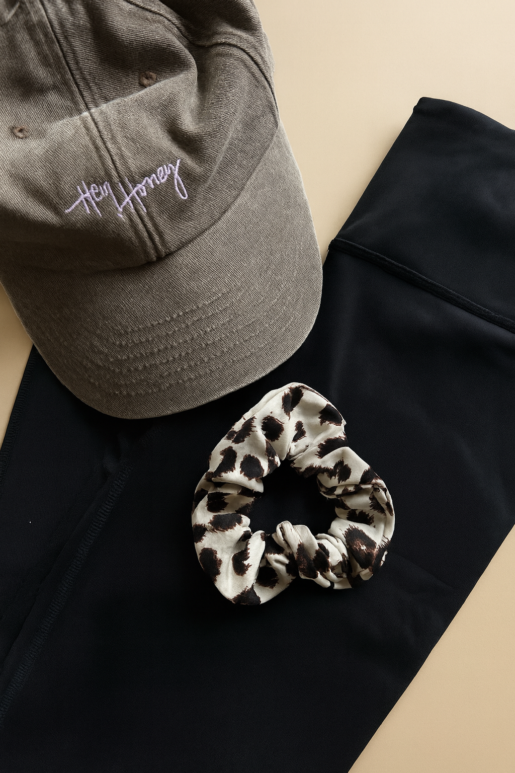 Scrunchie Leo Clay